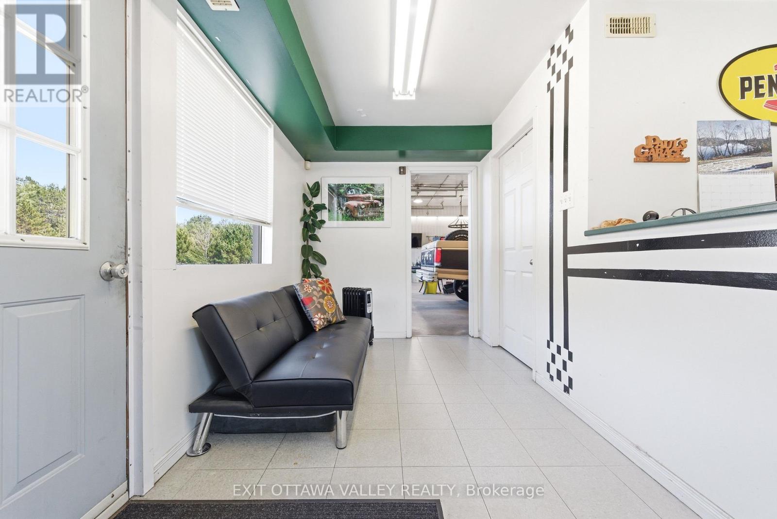 35707 Highway 17 Highway, Laurentian Hills, Ontario  K7S 3G7 - Photo 26 - X13042488