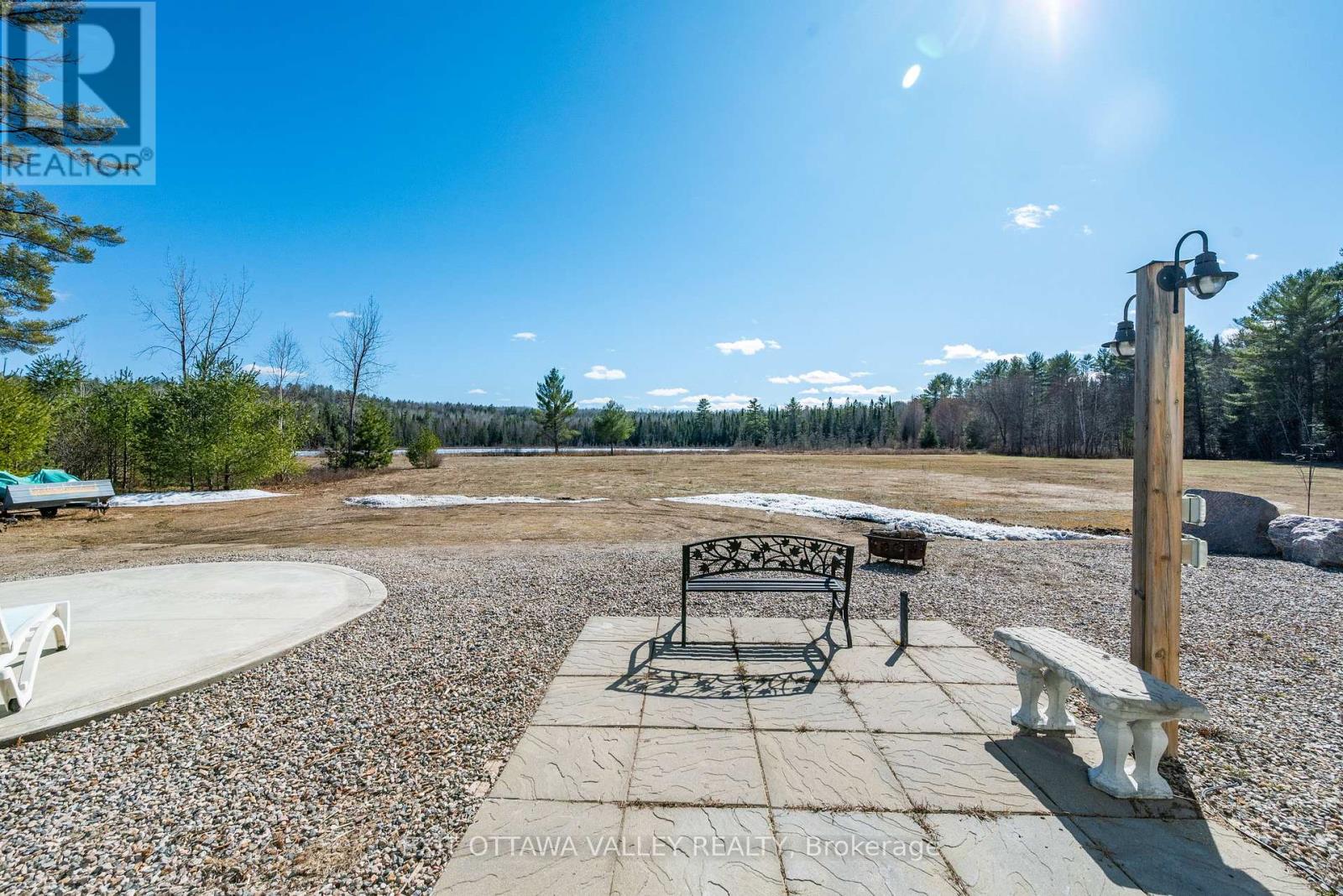 35707 Highway 17 Highway, Laurentian Hills, Ontario  K7S 3G7 - Photo 10 - X13042532