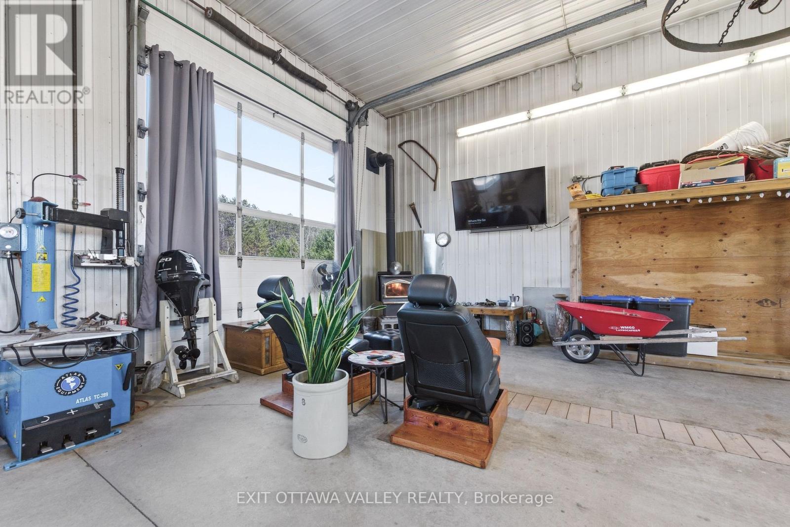 35707 Highway 17 Highway, Laurentian Hills, Ontario  K7S 3G7 - Photo 41 - X13042532