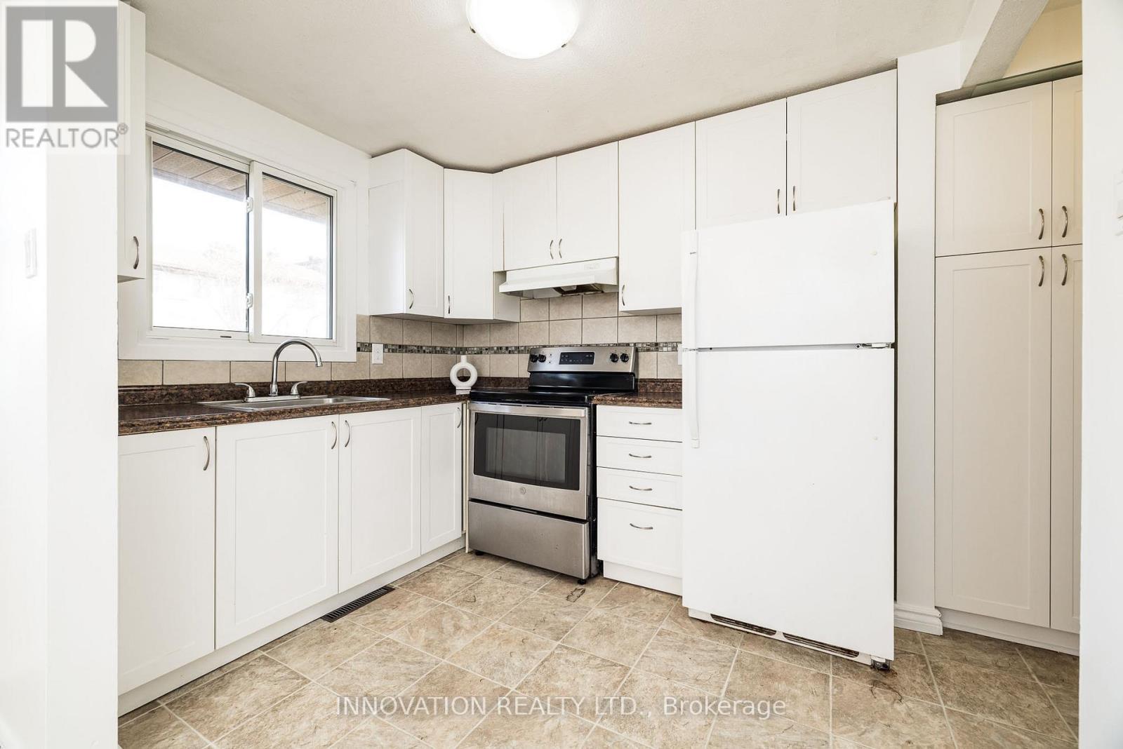 338 Woodfield Drive, Ottawa, Ontario  K2G 3W9 - Photo 12 - X13042514