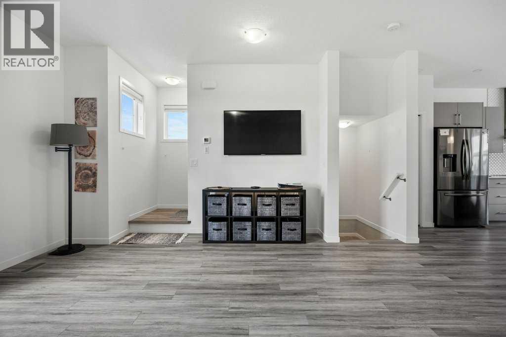 409 South Point Lane Sw, Airdrie, Alberta  T4B 5G8 - Photo 13 - A2304977