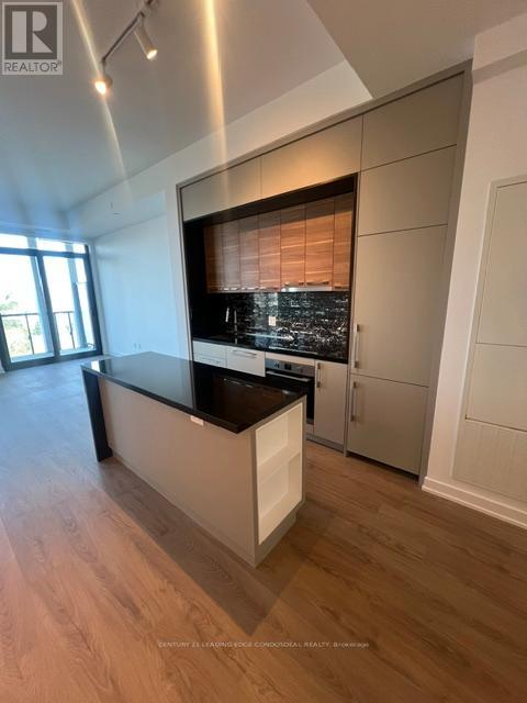 702 - 29 Green Trail Court, Toronto, Ontario  M2K 0J9 - Photo 3 - C13040064