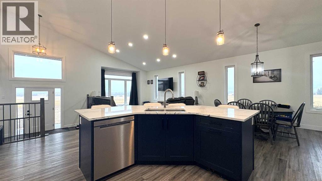 451043 Rng Rd 65, Wainwright, Alberta  T9W 1T3 - Photo 7 - A2303918