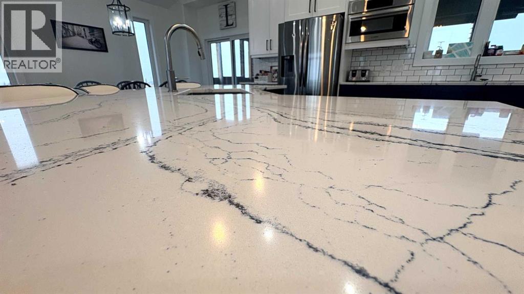 451043 Rng Rd 65, Wainwright, Alberta  T9W 1T3 - Photo 8 - A2303918