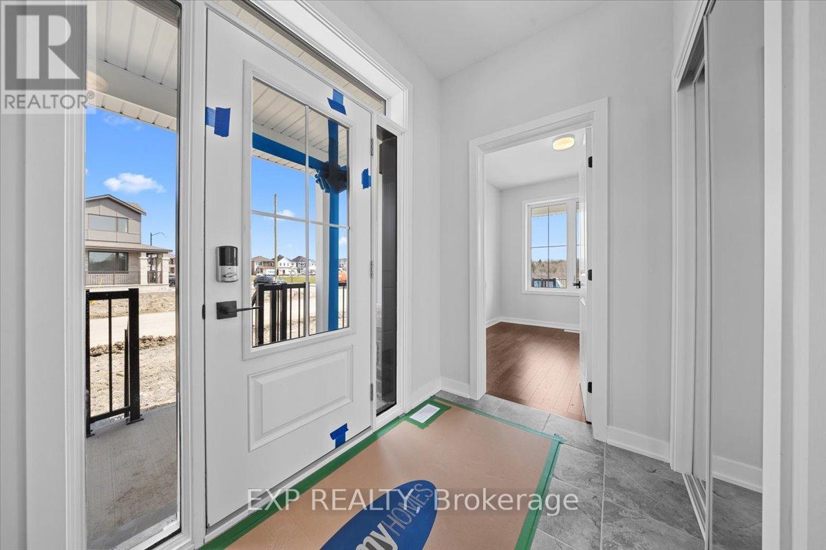 2027 Checkerspot Avenue, Ottawa, Ontario  K0A 2Z0 - Photo 5 - X13029232