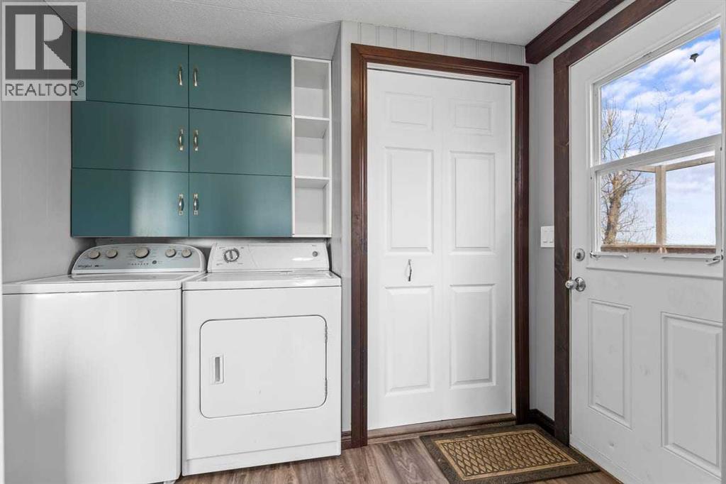 228 Railway Avenue, Mossleigh, Alberta  T0L 1P0 - Photo 10 - A2305036