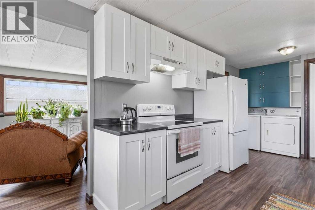 228 Railway Avenue, Mossleigh, Alberta  T0L 1P0 - Photo 7 - A2305036