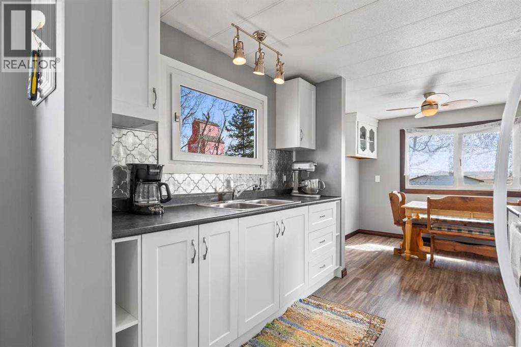 228 Railway Avenue, Mossleigh, Alberta  T0L 1P0 - Photo 9 - A2305036