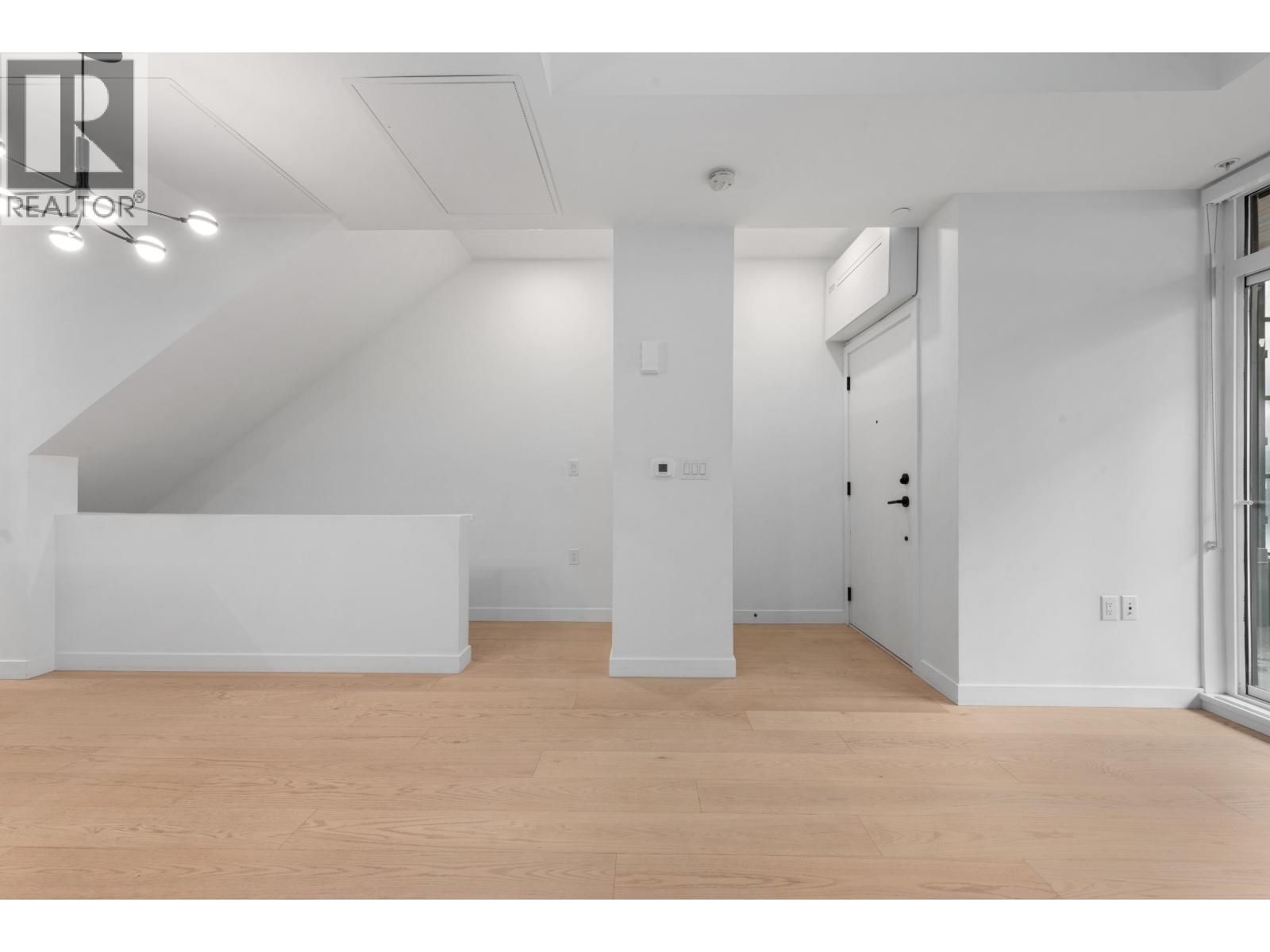 122 650 E 2nd Street, North Vancouver, British Columbia  V7L 1E3 - Photo 14 - R3115607