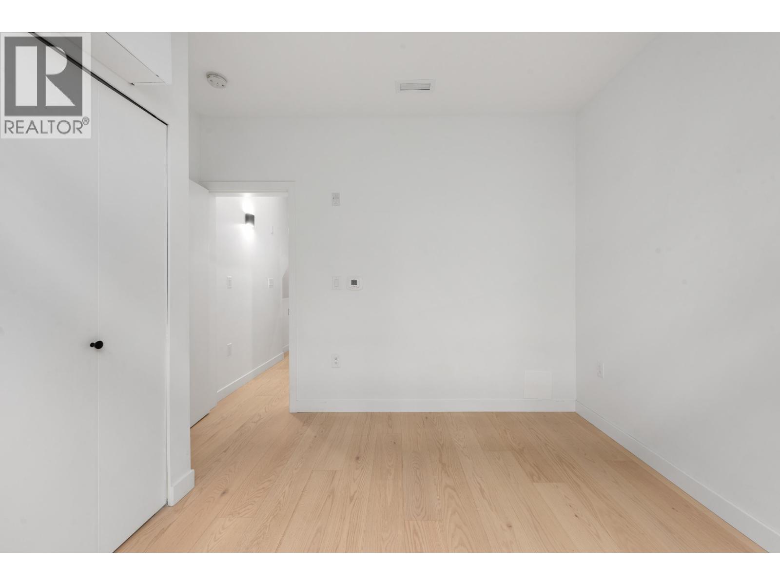 122 650 E 2nd Street, North Vancouver, British Columbia  V7L 1E3 - Photo 18 - R3115607