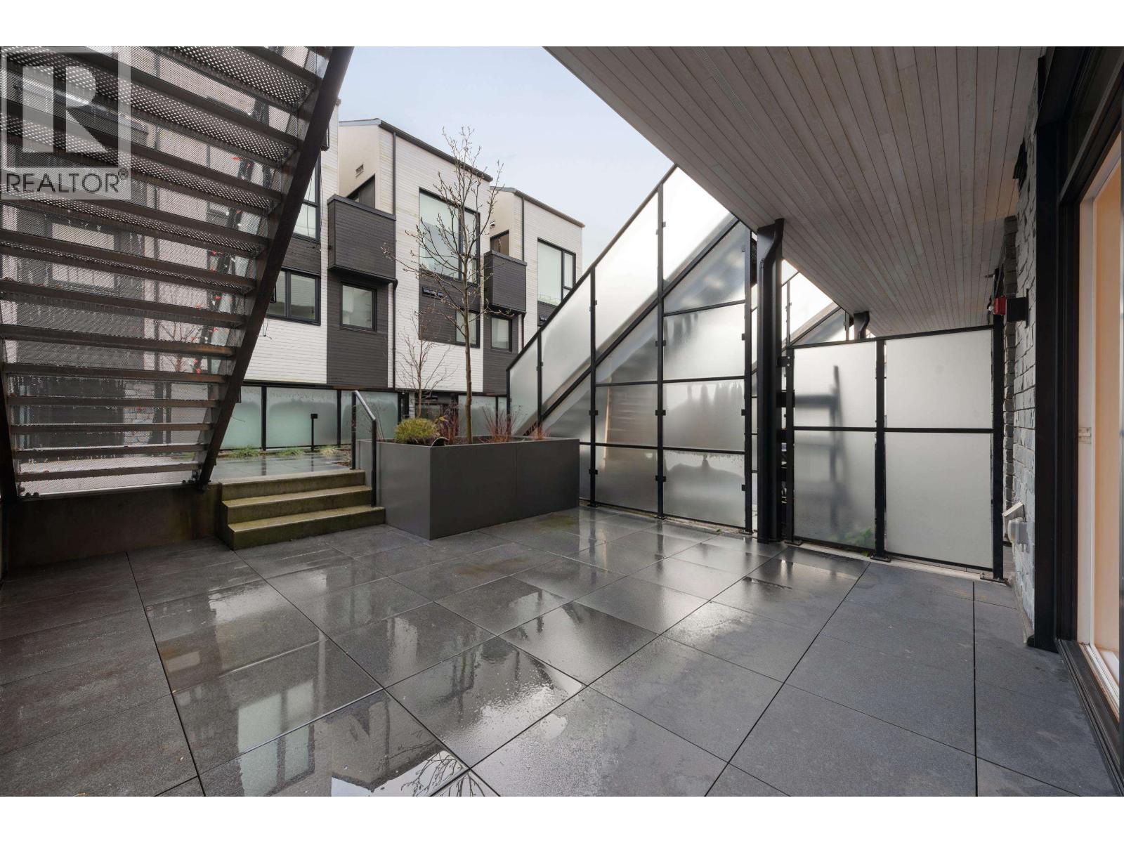 122 650 E 2nd Street, North Vancouver, British Columbia  V7L 1E3 - Photo 26 - R3115607