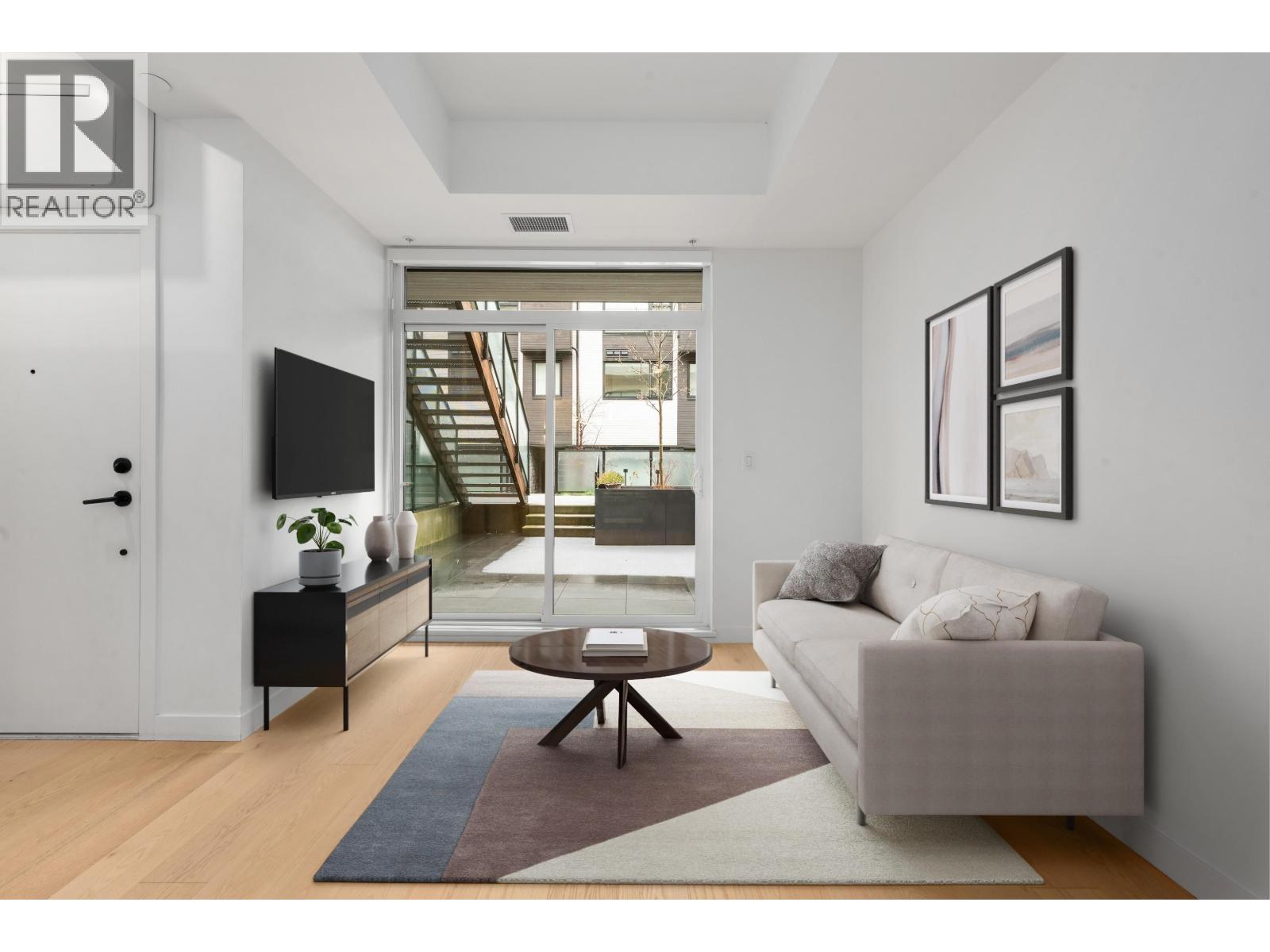 122 650 E 2nd Street, North Vancouver, British Columbia  V7L 1E3 - Photo 3 - R3115607