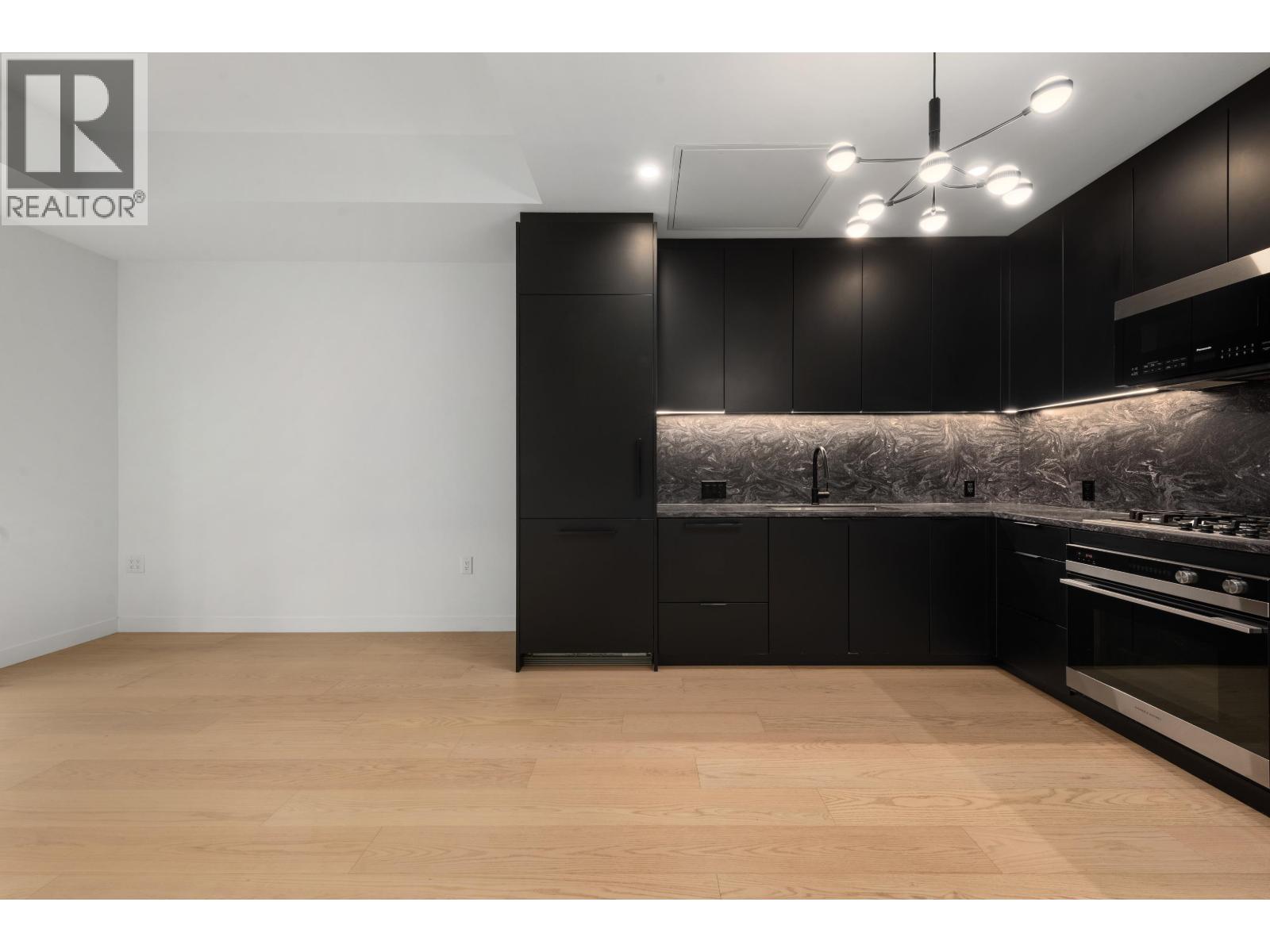 122 650 E 2nd Street, North Vancouver, British Columbia  V7L 1E3 - Photo 8 - R3115607