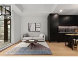 122 650 E 2ND STREET, North Vancouver, British Columbia