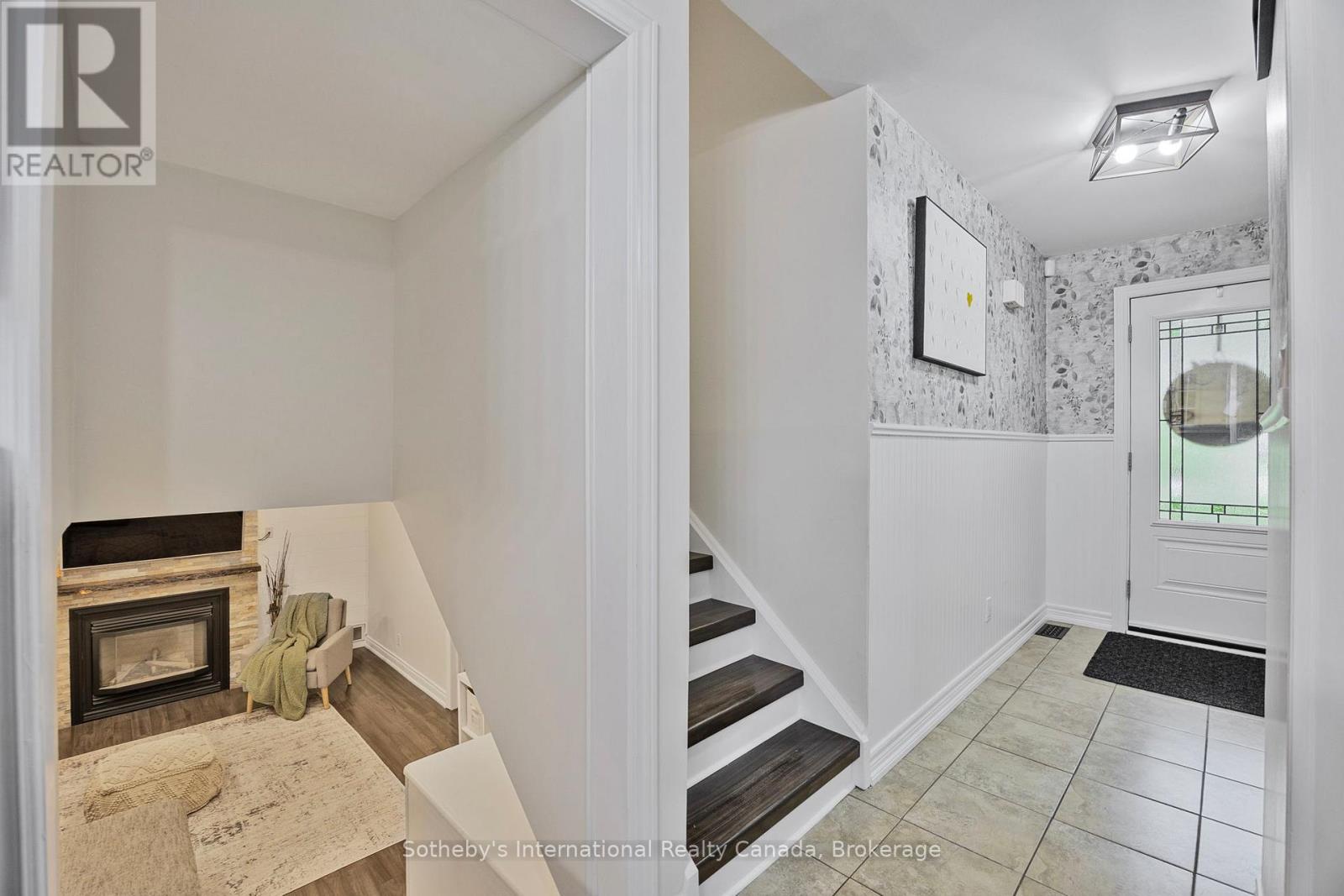 4 Peacher Street, Springwater, Ontario  L9X 0W6 - Photo 16 - S13042528