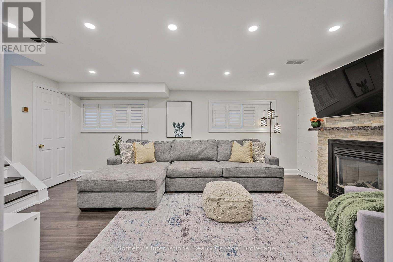 4 Peacher Street, Springwater, Ontario  L9X 0W6 - Photo 20 - S13042528