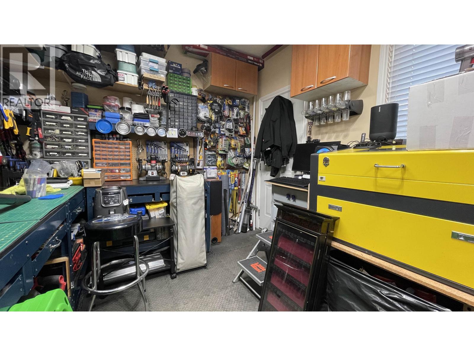 12000 189b Street, Pitt Meadows, British Columbia  V3Y 1X1 - Photo 33 - R3114393