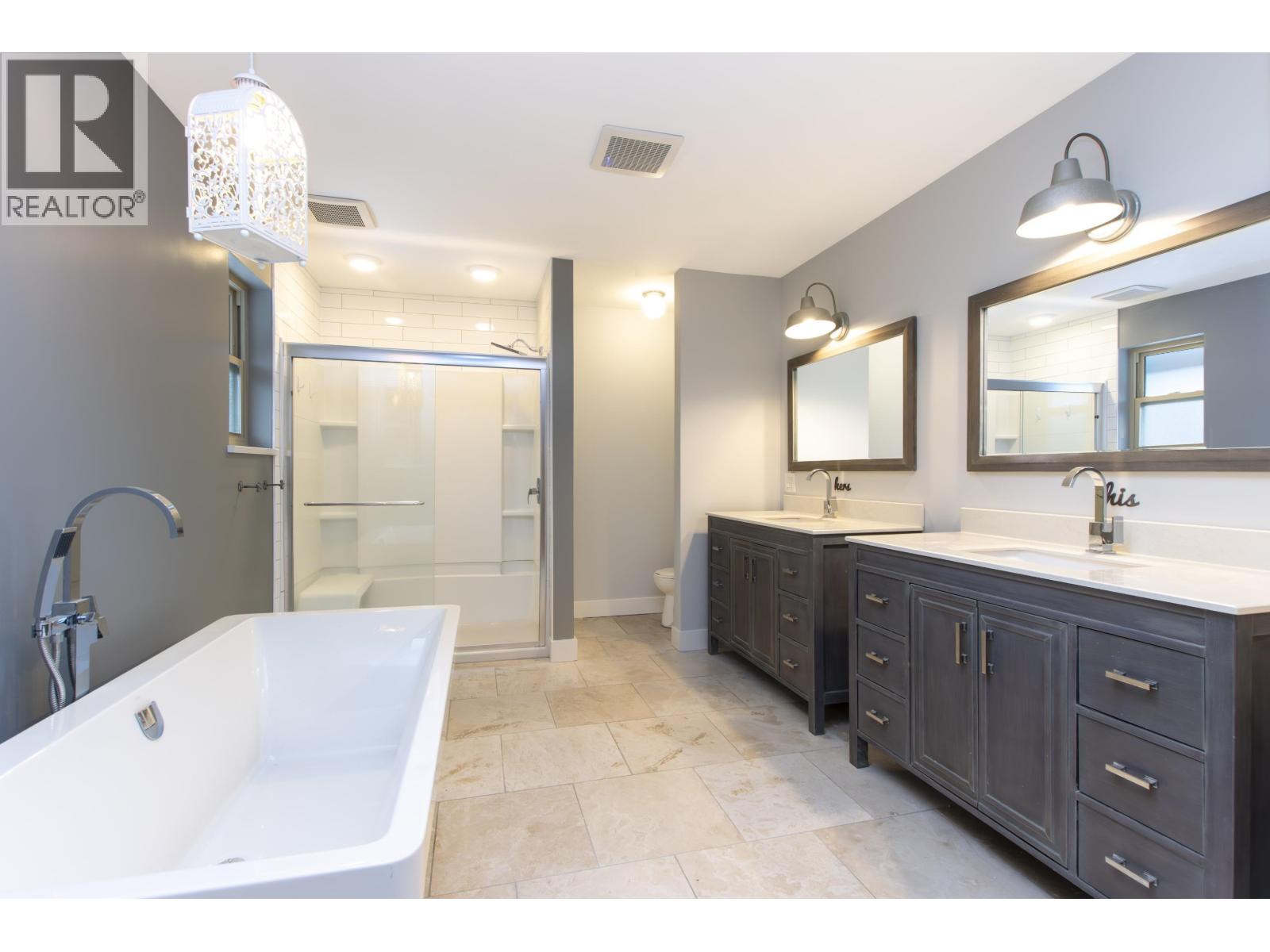 41281 Meadow Avenue, Squamish, British Columbia  V0N 1T0 - Photo 13 - R3115590