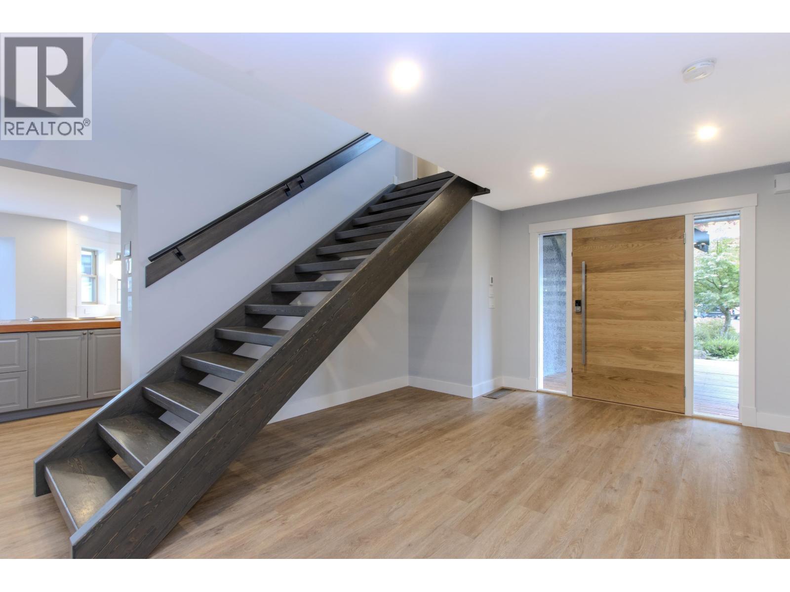 41281 Meadow Avenue, Squamish, British Columbia  V0N 1T0 - Photo 14 - R3115590