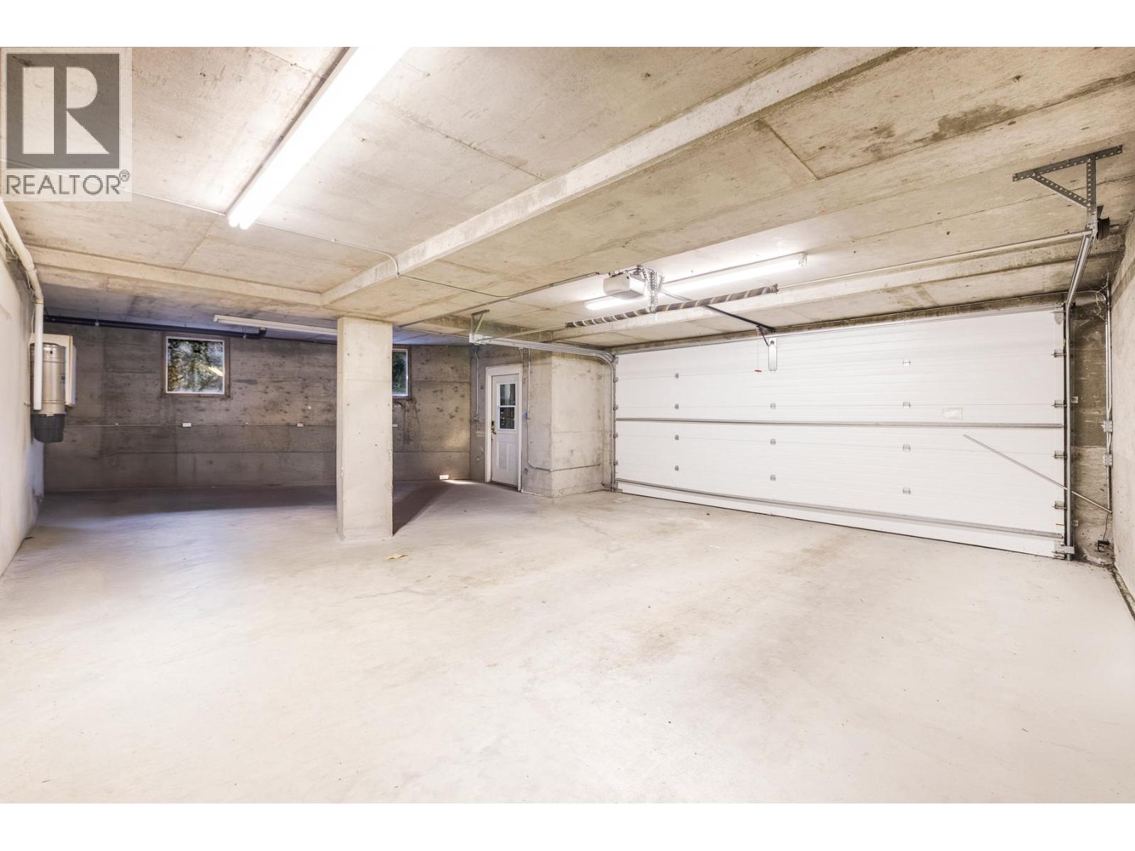 6220 Summit Avenue, West Vancouver, British Columbia  V7W 1Y2 - Photo 36 - R3115597