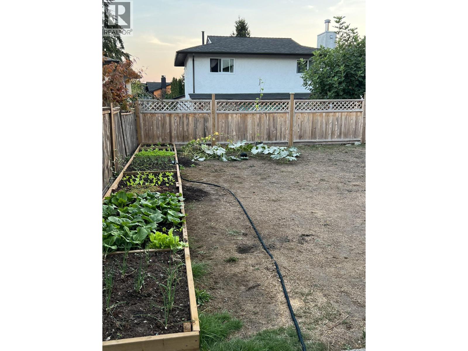 Sechelt Drive, Coquitlam, British Columbia  V3B 5X9 - Photo 10 - R3115610