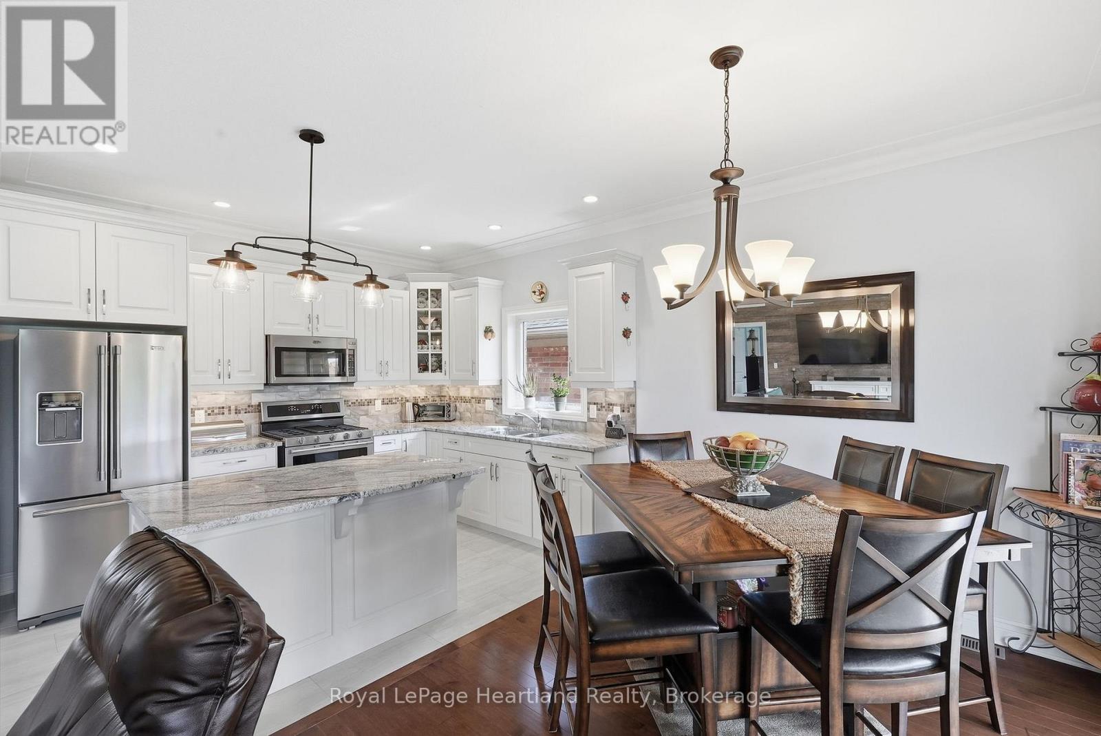 6 Brown Street S, Minto, Ontario  N0G 1M0 - Photo 16 - X13042462