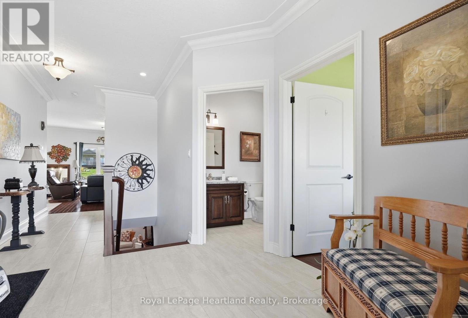 6 Brown Street S, Minto, Ontario  N0G 1M0 - Photo 6 - X13042462