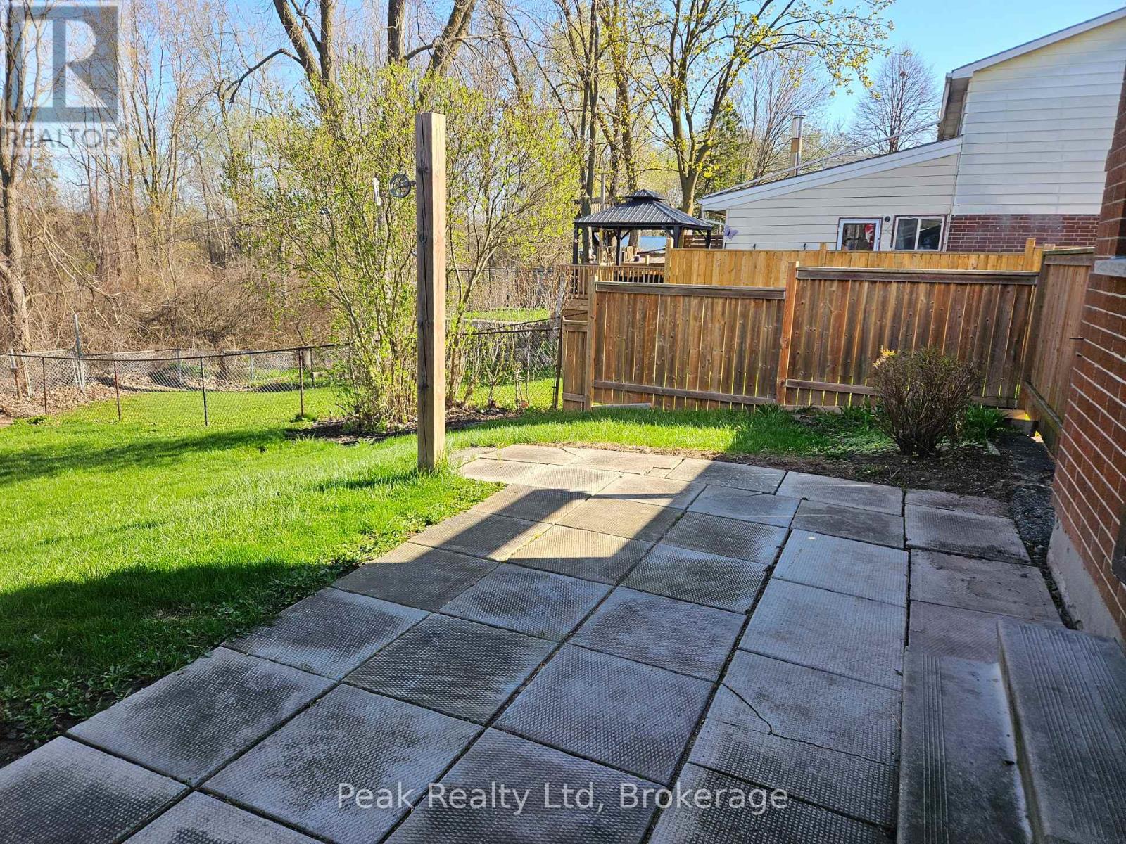 122 Keats Drive, Woodstock, Ontario  N4S 8B8 - Photo 4 - X13042564