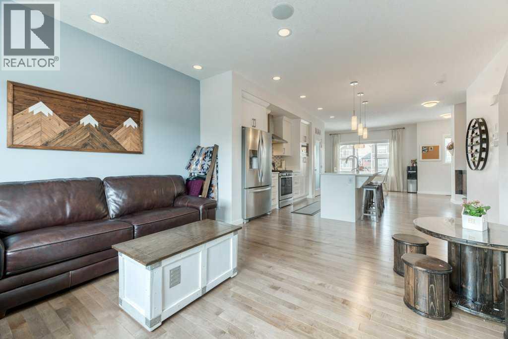 204 Sundown Road, Cochrane, Alberta  T4C 2M5 - Photo 29 - A2301329