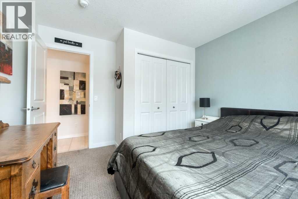 204 Sundown Road, Cochrane, Alberta  T4C 2M5 - Photo 15 - A2301329