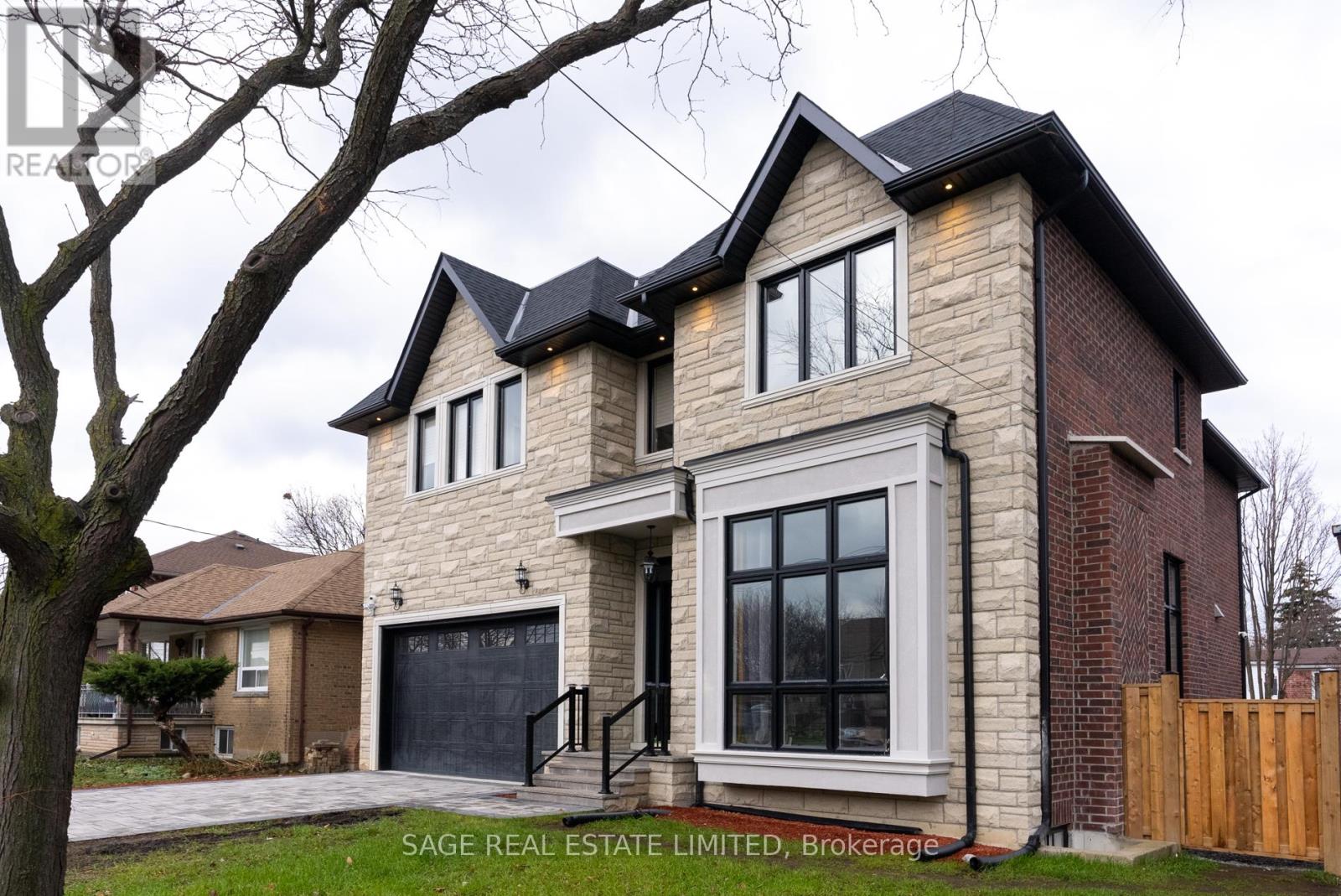LOWER - 185 FAIRHOLME AVENUE, Toronto, Ontario