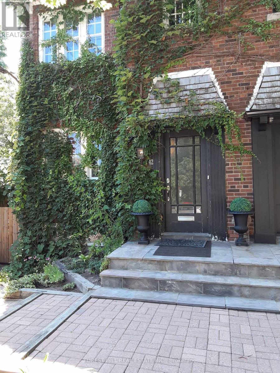 LOWER - 42 ASTLEY AVENUE, Toronto, Ontario