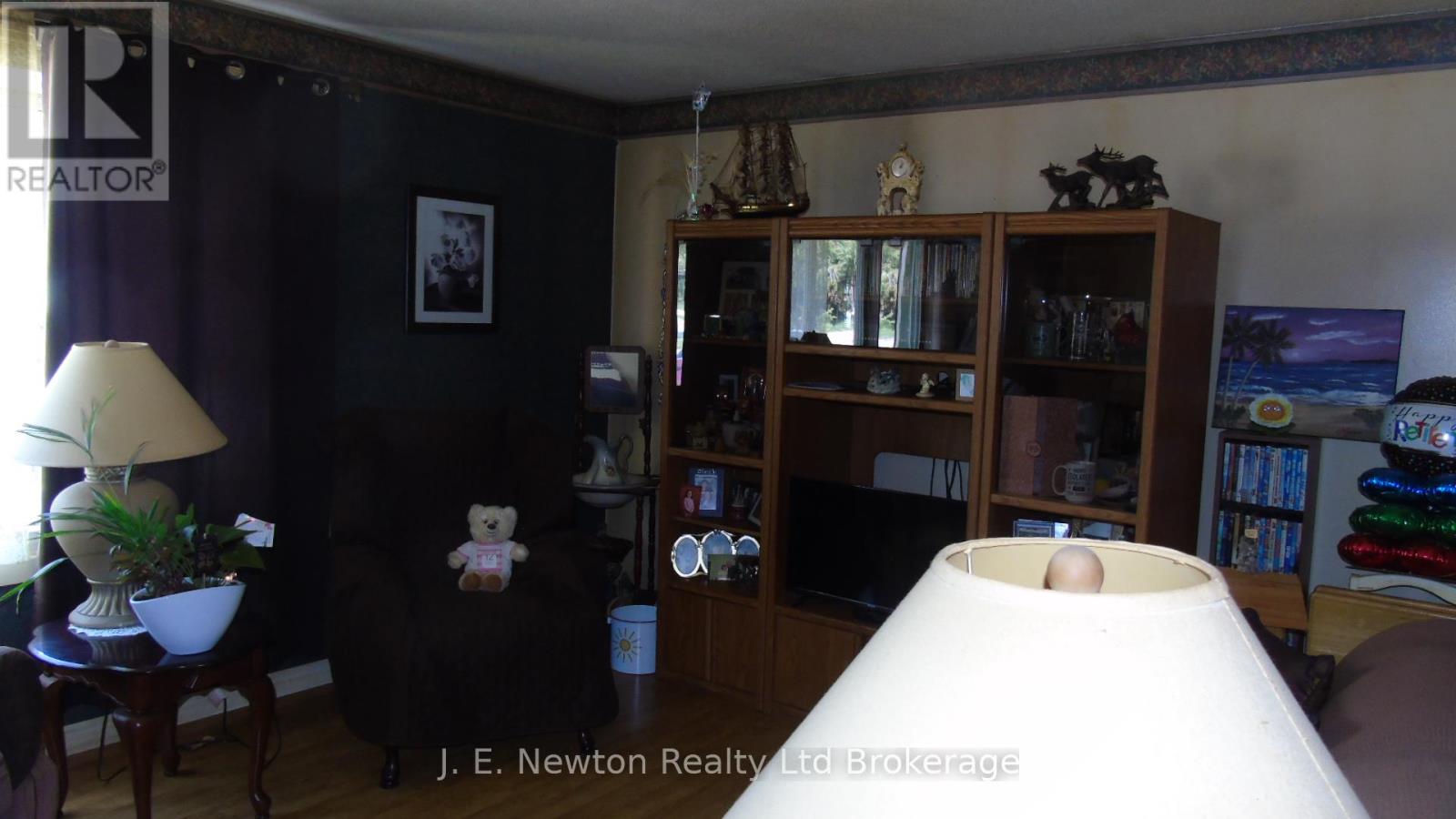 17 Devon Court, Tillsonburg, Ontario  N4G 4K3 - Photo 6 - X13042566