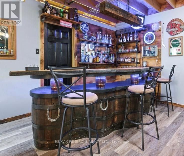 56 Robertson Drive, Whitewater Region, Ontario  K0J 1C0 - Photo 37 - X12962636