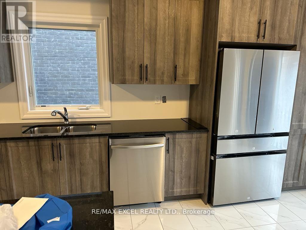 1454 Stovell Crescent, Innisfil (Lefroy), Ontario  L0L 1W0 - Photo 5 - N13042578