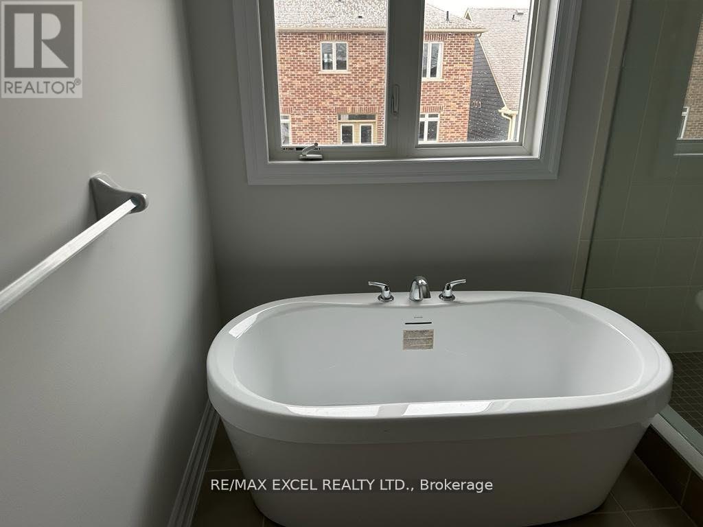 1454 Stovell Crescent, Innisfil (Lefroy), Ontario  L0L 1W0 - Photo 9 - N13042578