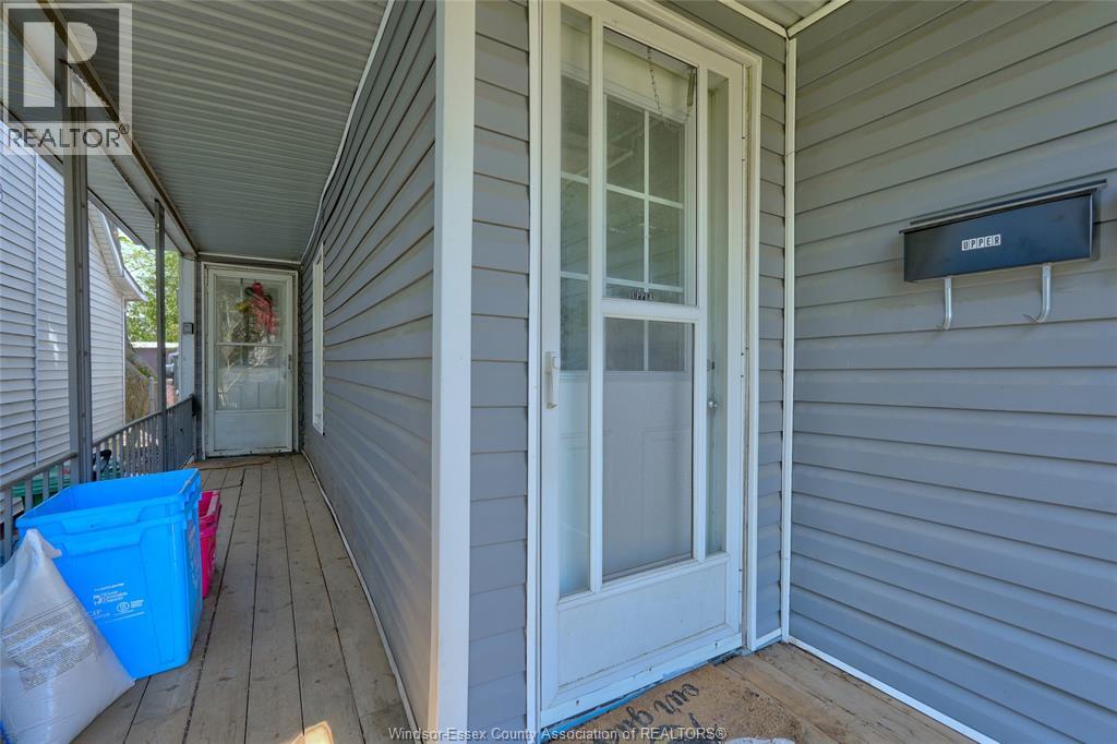 1021 Wellington Avenue, Windsor, Ontario  N9A 5K2 - Photo 4 - 26009173