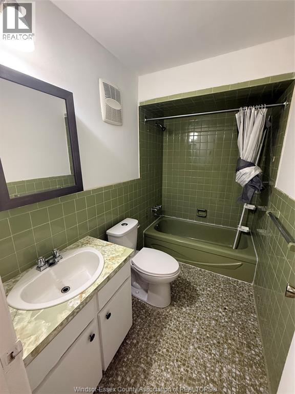 1547 Pelletier Unit# 8, Windsor, Ontario  N9B 1S4 - Photo 8 - 26009167