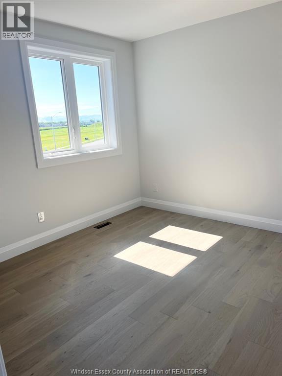 33 Eagle, Leamington, Ontario  N8H 3V4 - Photo 19 - 26009165