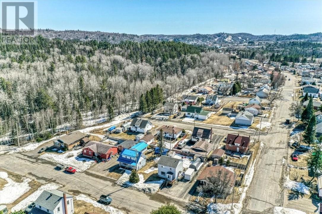 97 Willow Street, Levack, Ontario  P0M 2C0 - Photo 10 - 2127306