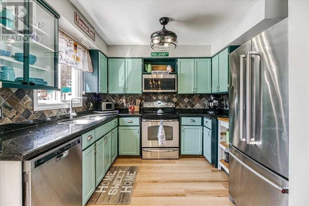 97 Willow Street, Levack, Ontario  P0M 2C0 - Photo 13 - 2127306