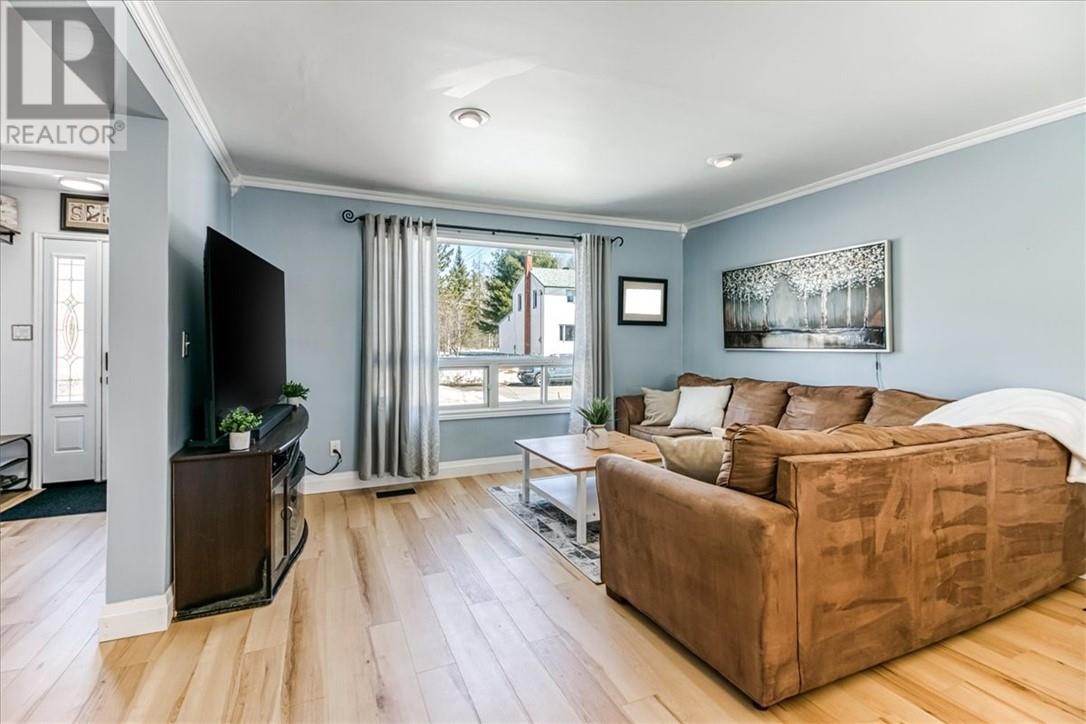 97 Willow Street, Levack, Ontario  P0M 2C0 - Photo 18 - 2127306