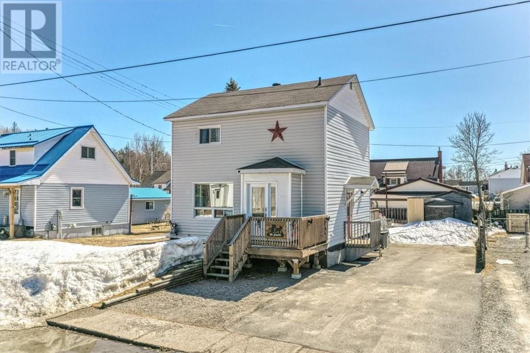 97 Willow Street, Levack, Ontario  P0M 2C0 - Photo 3 - 2127306