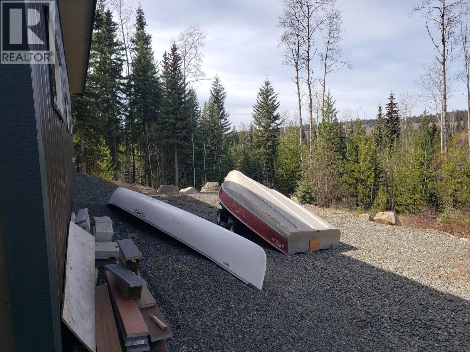 7461 Gauthier Road, Lone Butte, British Columbia  V0K 1X3 - Photo 18 - R3110202