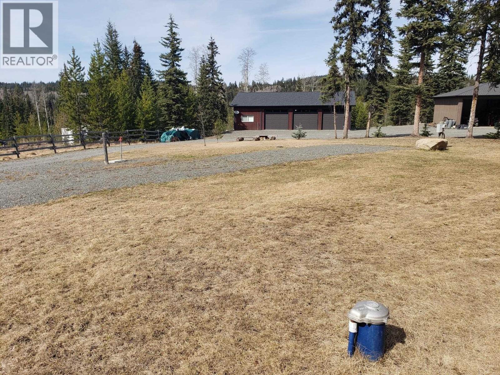 7461 Gauthier Road, Lone Butte, British Columbia  V0K 1X3 - Photo 16 - R3110202