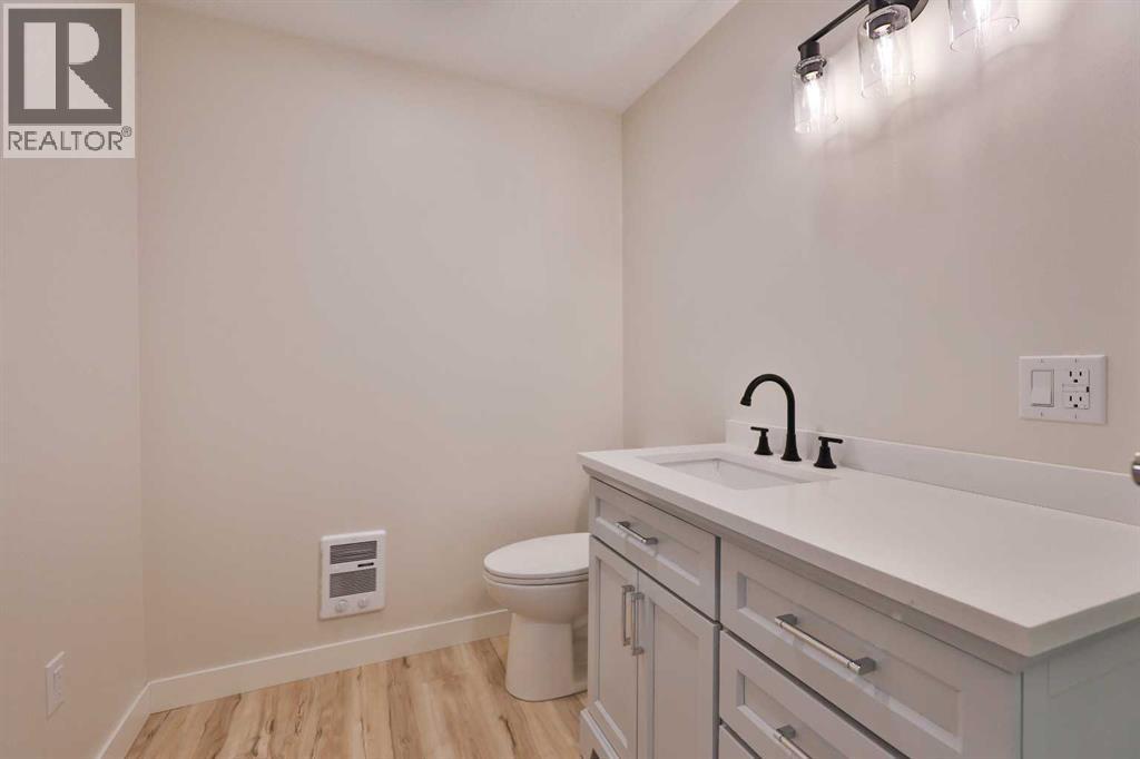 29 W 1 Avenue  N, Magrath, Alberta  T0K 1J0 - Photo 25 - A2303972