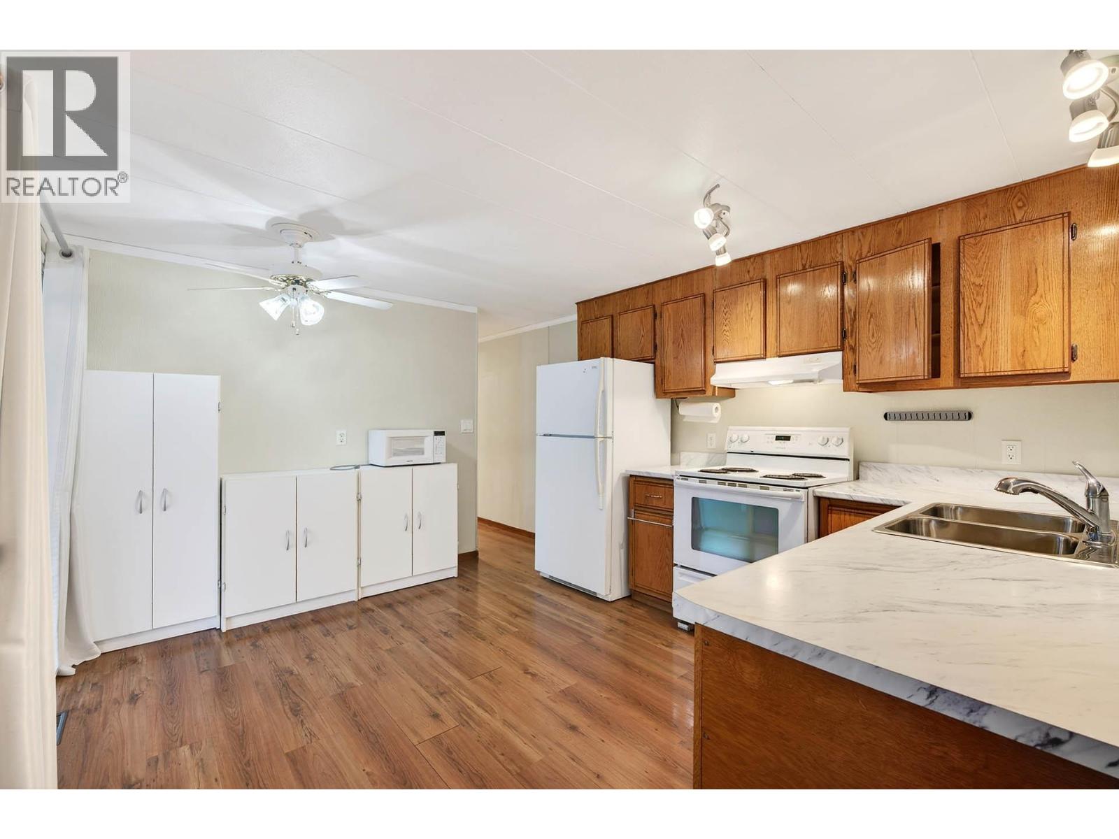 2401 Ord Road Unit# 114, Kamloops, British Columbia  V2B 7V8 - Photo 9 - 10373616