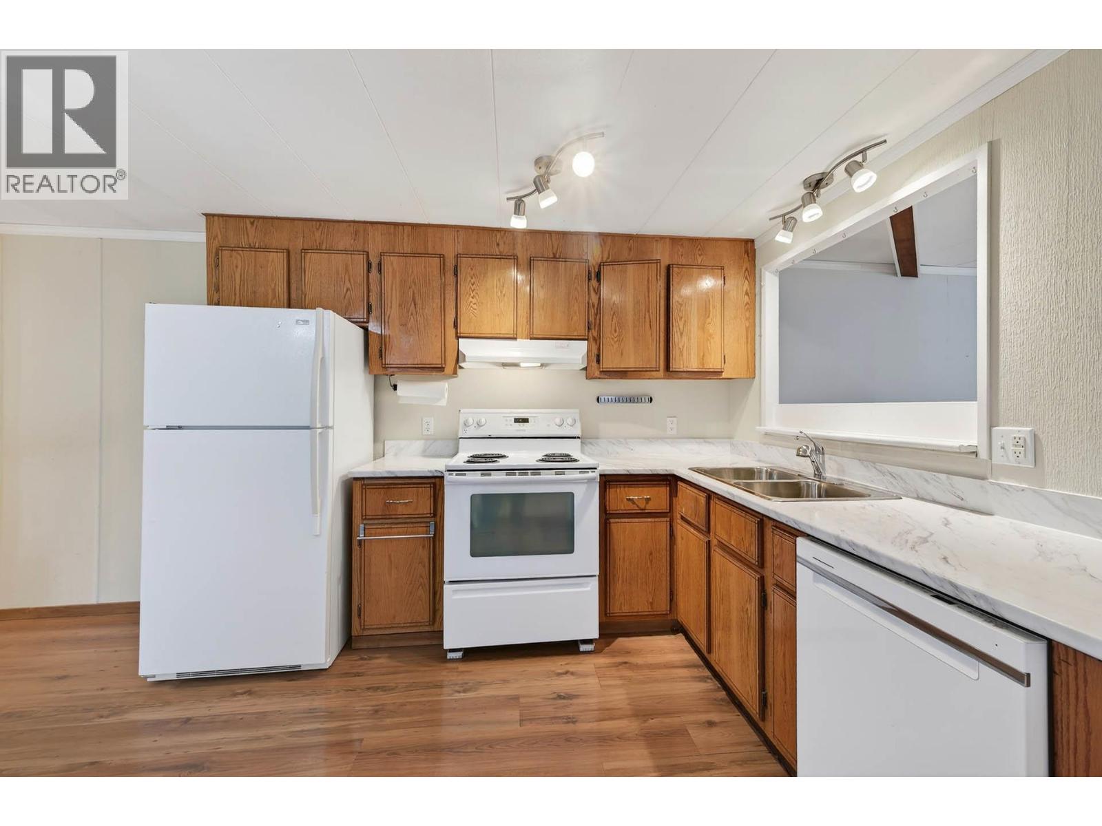 2401 Ord Road Unit# 114, Kamloops, British Columbia  V2B 7V8 - Photo 8 - 10373616