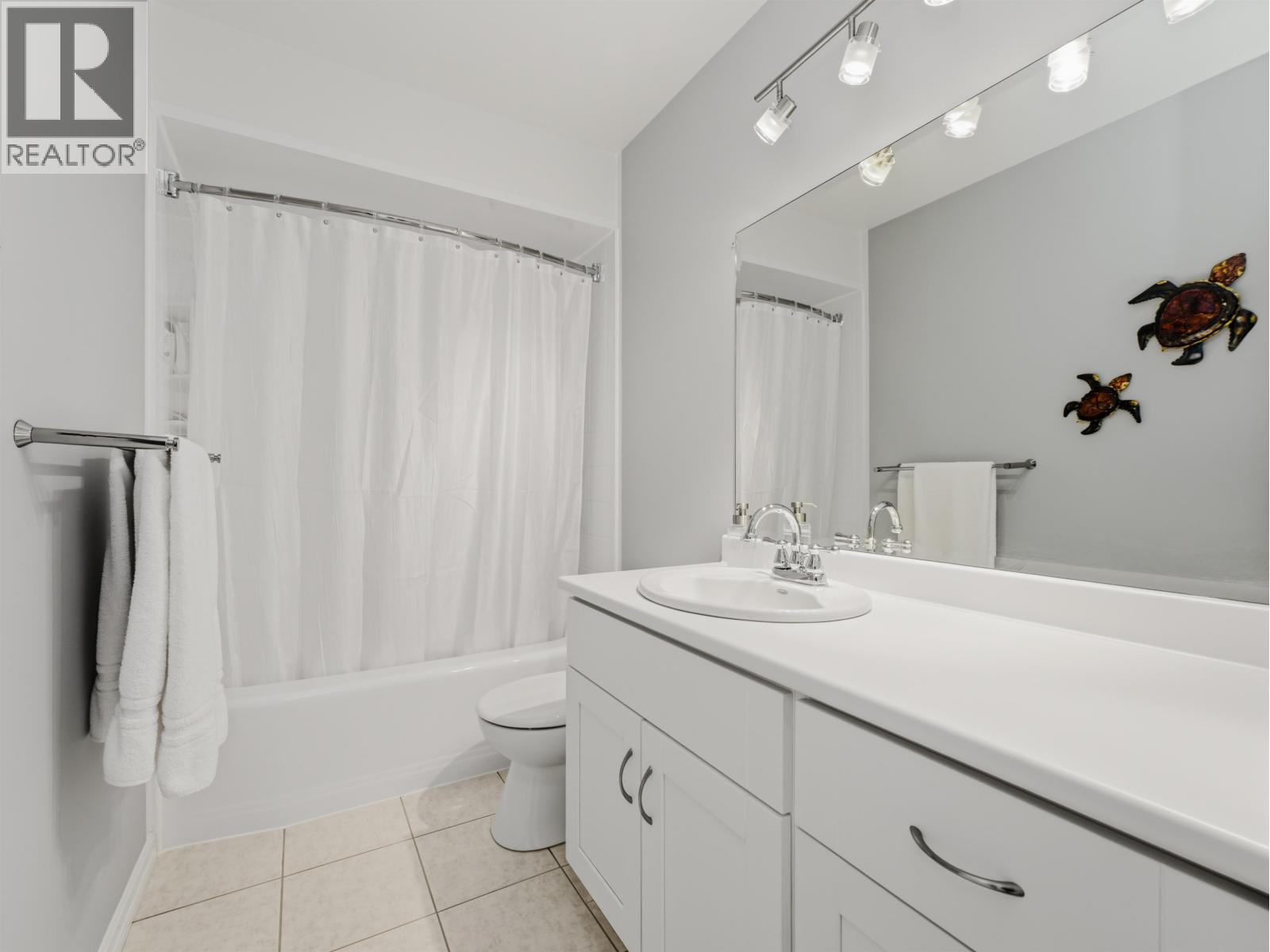 3862 Pentland Court, Burnaby, British Columbia  V3N 4L4 - Photo 23 - R3115436