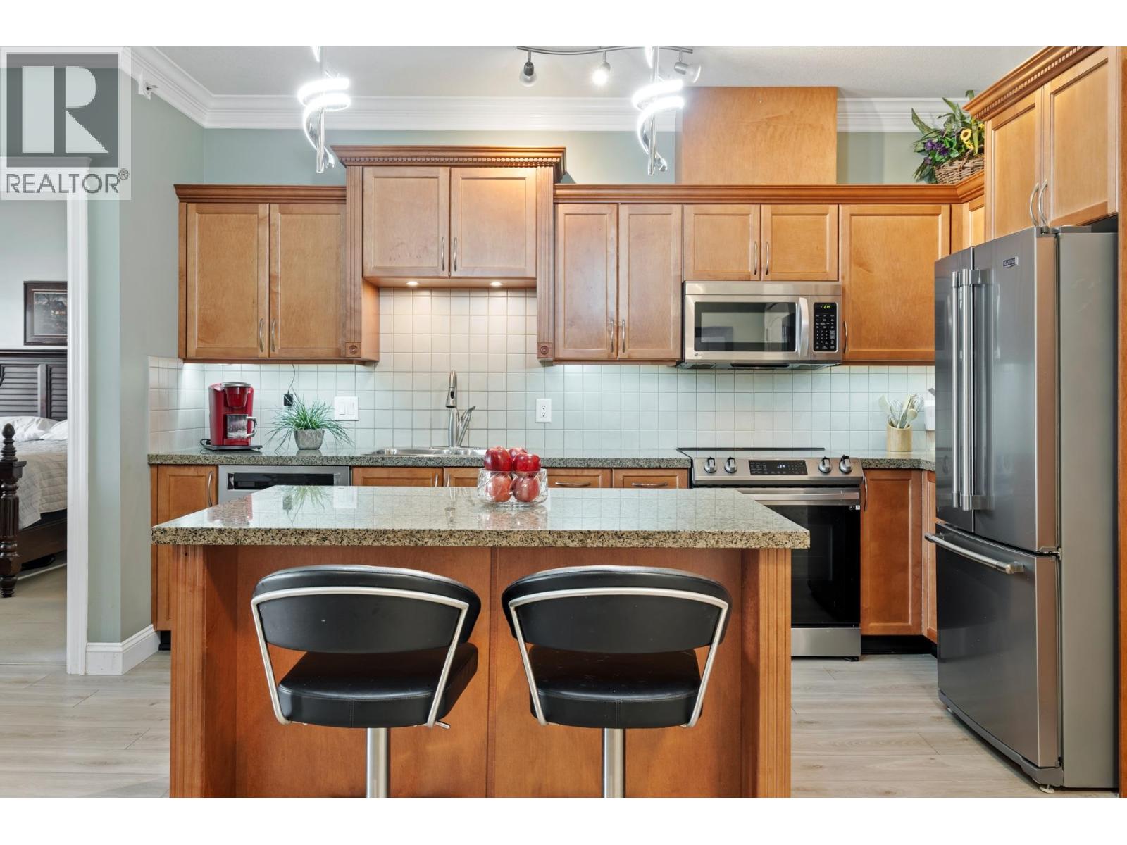 409 22150 Dewdney Trunk Road, Maple Ridge, British Columbia  V2X 3H6 - Photo 9 - R3115596